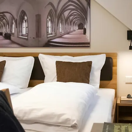 Dreibettzimmer Hahnenkamm 12 فندق Heidenheim (Bavaria)