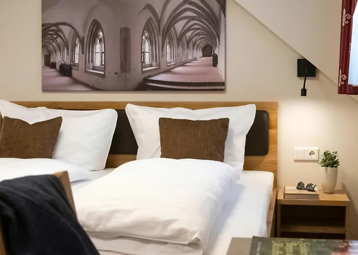 Dreibettzimmer Hahnenkamm 12 فندق Heidenheim (Bavaria)