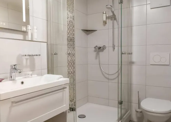 Dreibettzimmer Hahnenkamm 12 * Heidenheim (Bavaria)