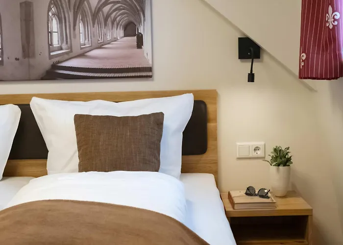 Hotel Dreibettzimmer 11 Heidenheim (Bavaria)